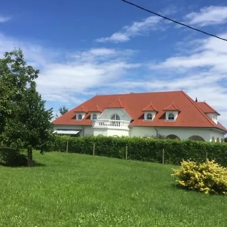 -villa Royal Apartment *