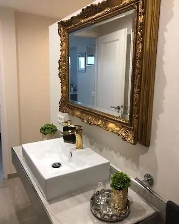 -villa Royal Helene Apartment *